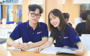 39+ Mẫu đồng phục trường Đại Học Công Lập tại TPHCM