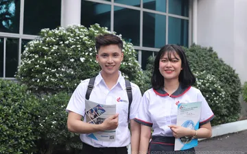 Kinh nghiệm thiết kế đồng phục trường đại học đẹp, chuyên nghiệp