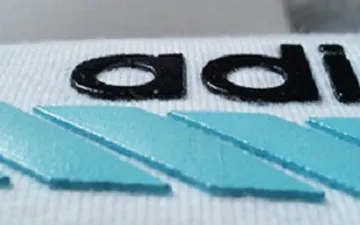 Phương pháp in cao trên quần áo là gì?