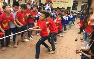 Mẫu áo cờ trường tiểu học Sơn Tây