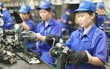 Lựa chọn quần áo đồng phục công nhân chất lượng tốt nhất