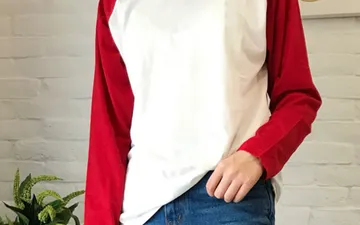 Mặc đẹp không khó với áo phông trơn tay dài