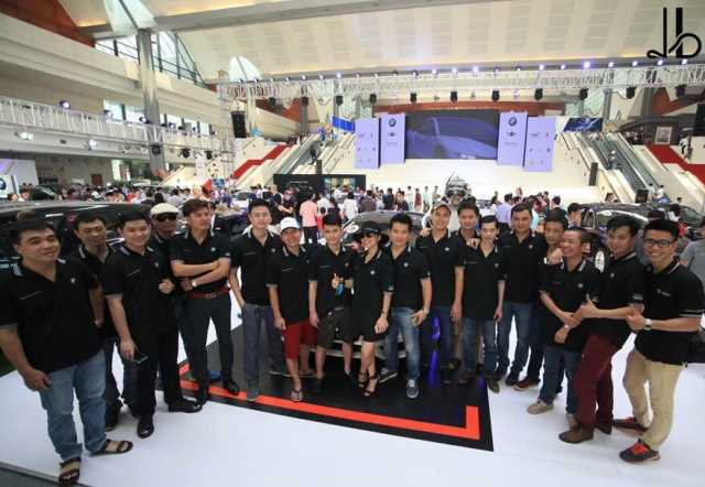 Mẫu áo thun đồng phục của  BMW