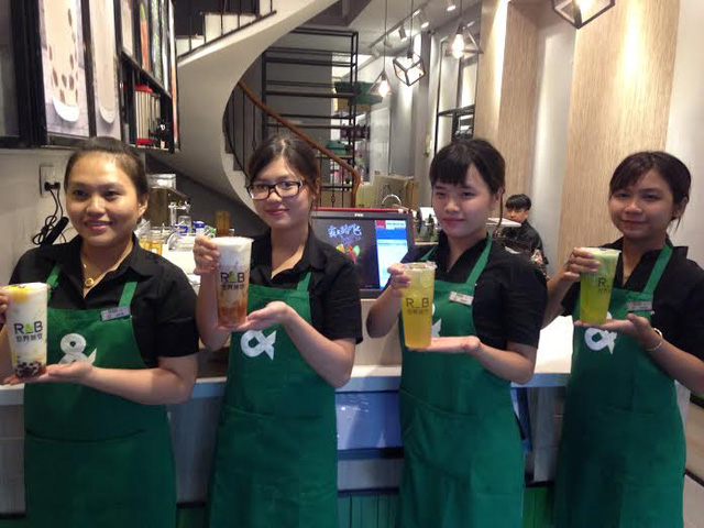 Đồng phục nhân viên quán R&B