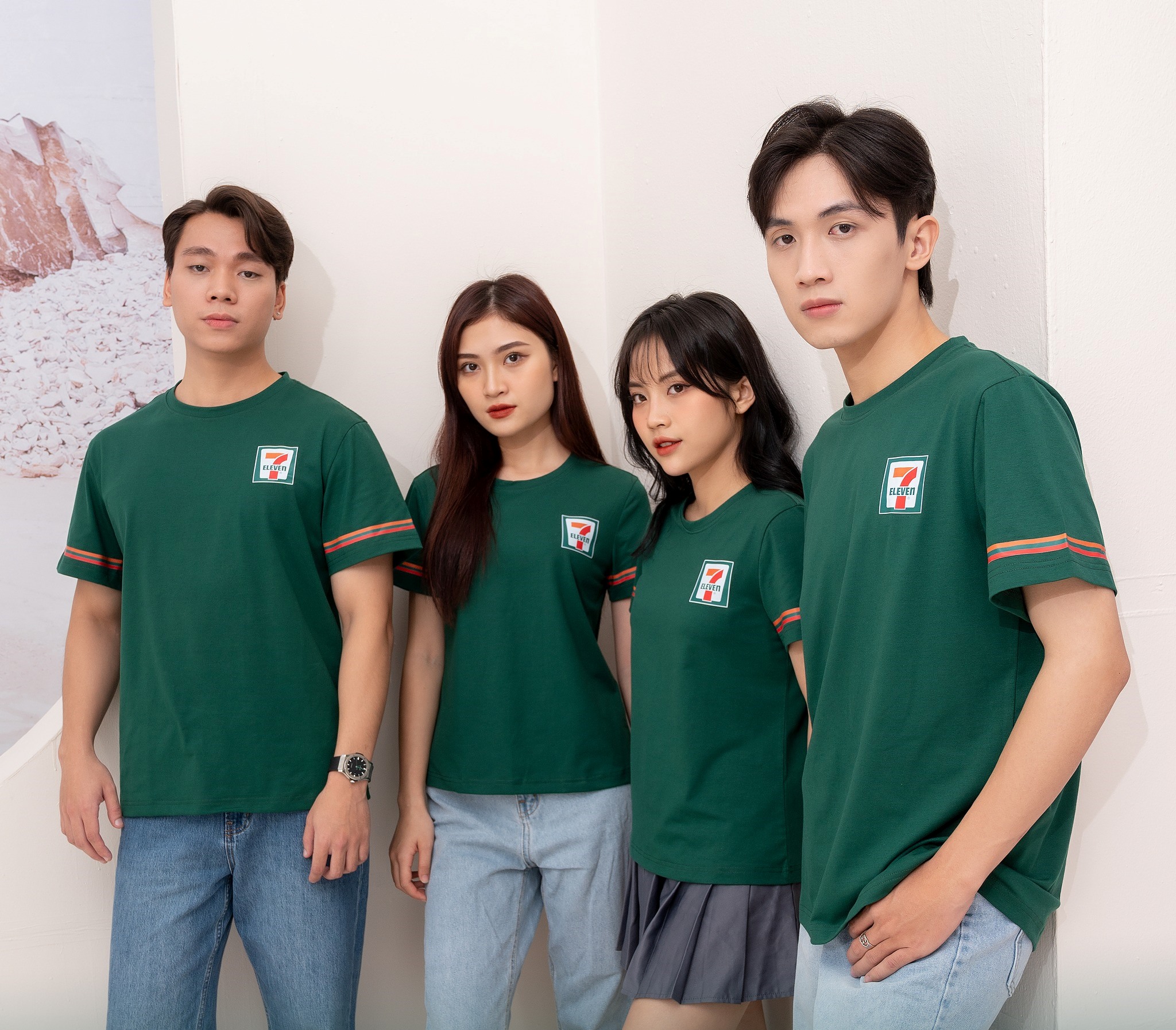 Đồng phục nhân viên cửa hàng 7 Eleven