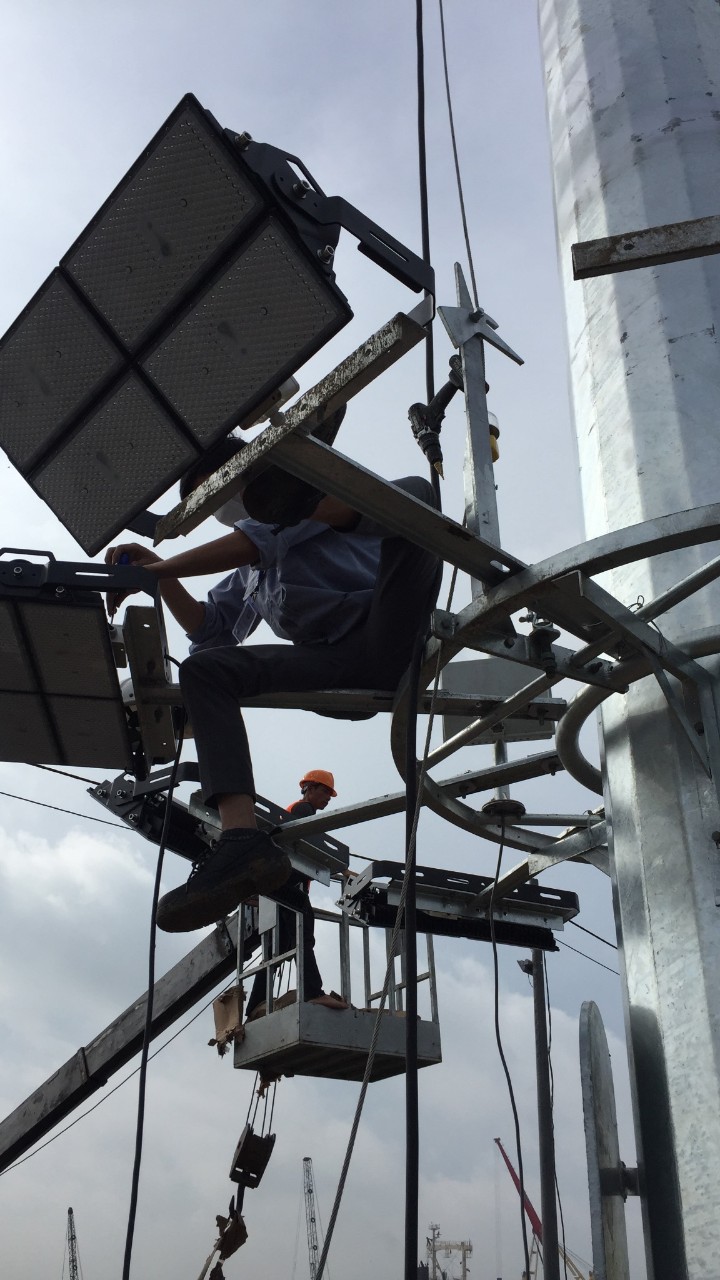 tru-da-giac-gian-den-nang-ha tru-da-giac-gian-den-nang-ha