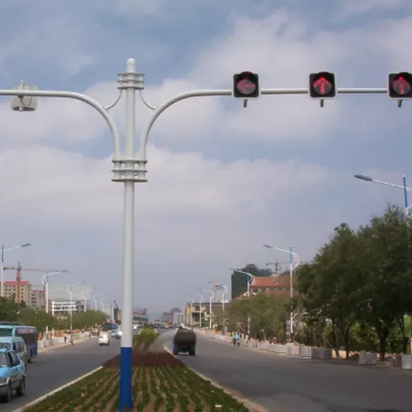 Trụ  đèn THGT 01