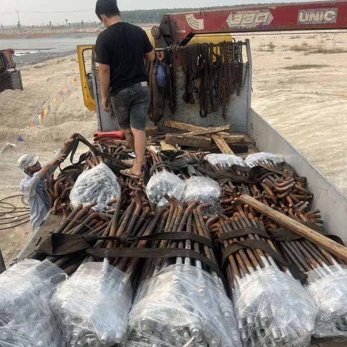 Bulong Móng M24