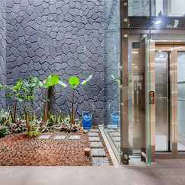 Thang máy quan sát - Khám phá tầm nhìn đẹp và trải nghiệm độc đáo