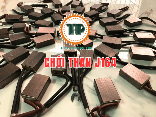 Chổi than J164 (25 x 32 x 60)mm Chổi than J164 (25 x 32 x 60)mm