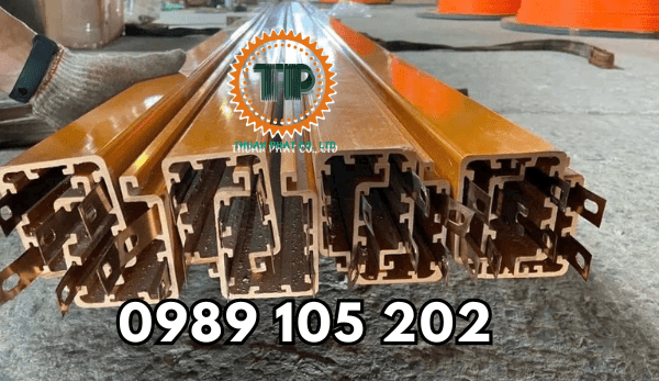 Ray điện hộp kín 4P50A, 4P75A và phụ kiện Ray điện hộp kín 4P50A, 4P75A và phụ kiện