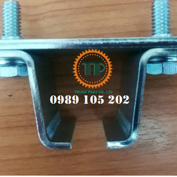 Kẹp ray C cầu trục