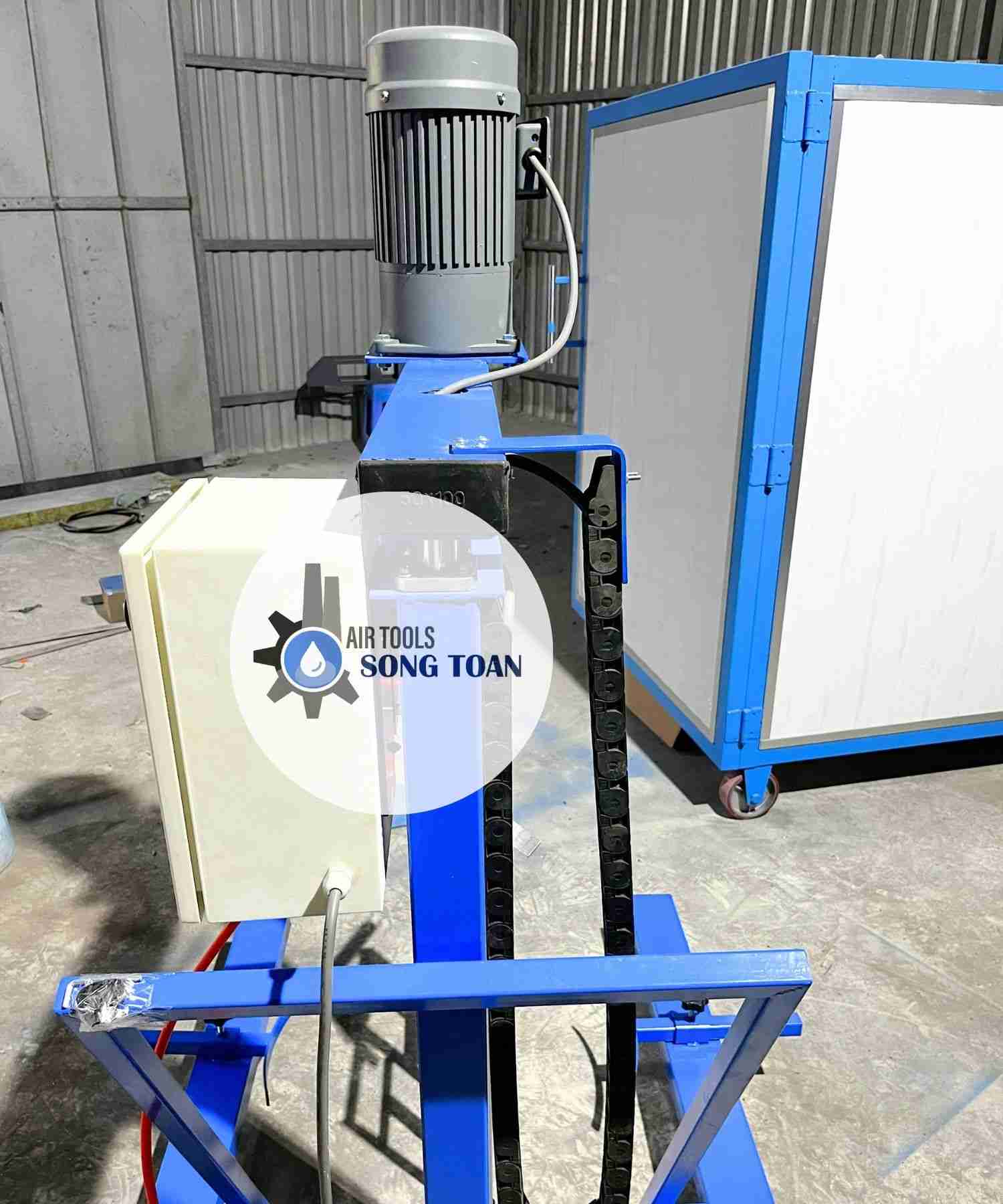 Máy khuấy hóa chất 200 lít động cơ 2hp giảm tốc