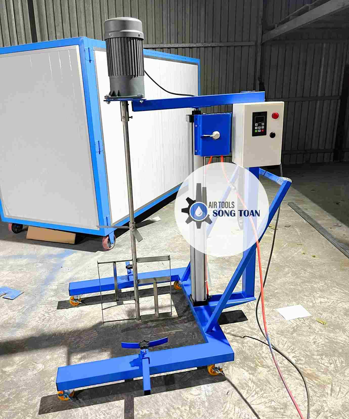 Máy khuấy hóa chất 200 lít động cơ 2hp giảm tốc