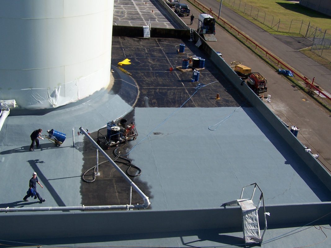 Máy Phun chống thấm PolyUrea