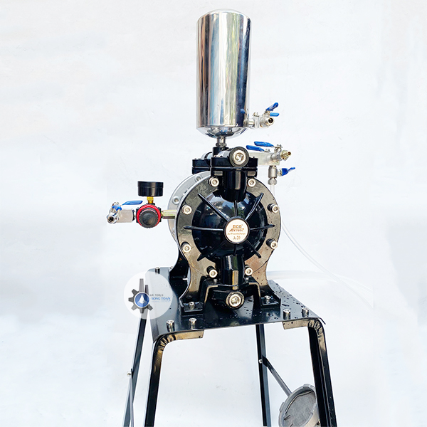 máy bơm màng sơn