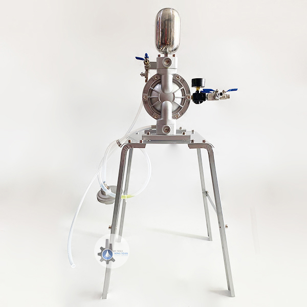 Máy bơm màng sơn dùng hơi giá rẻ 2