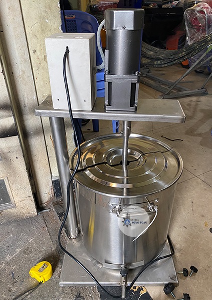 máy khuấy hóa chất motor giảm tốc 1