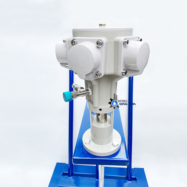 máy khuấy sơn nâng hạ