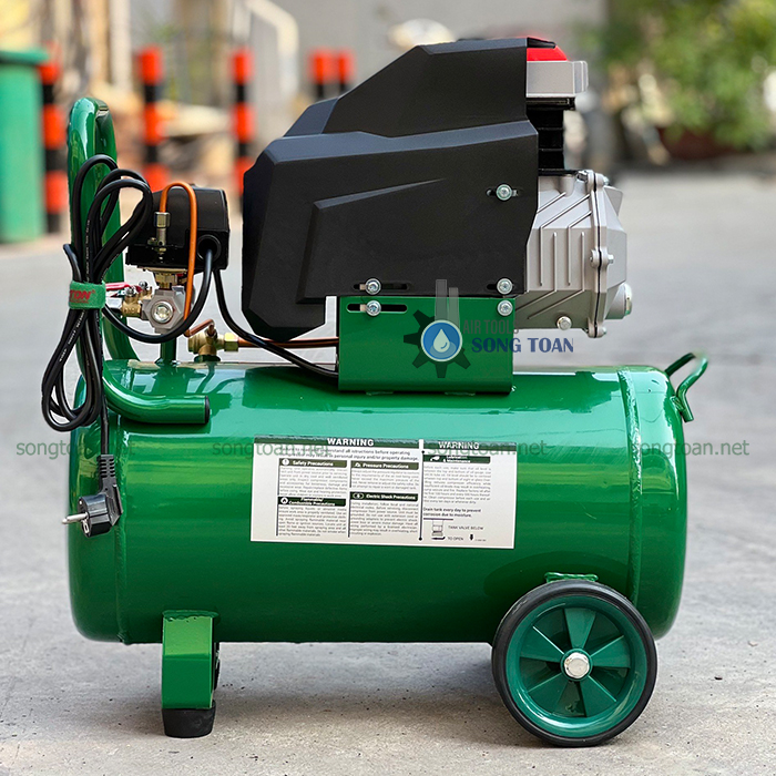 máy nén khí 5 hp dekton 1