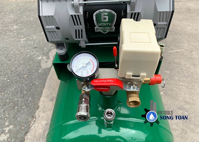 máy nén khí công suất 9hp 4