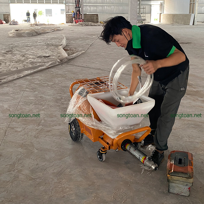 máy phun vữa chống cháy hcm 2