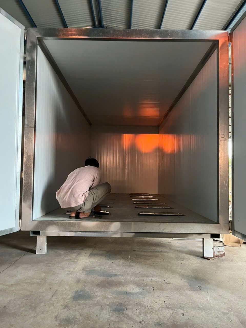 Lò sấy sơn tĩnh điện 12 bếp