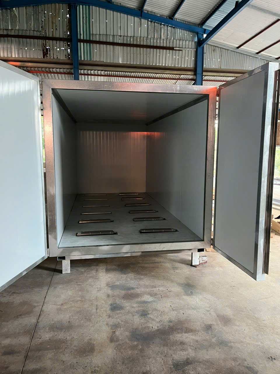 Lò sấy sơn tĩnh điện 12 bếp