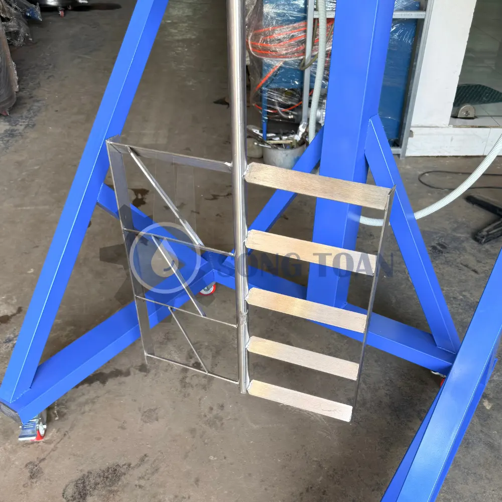 máy khuấy sơn, hóa chất 3 HP nâng hạ ròng rọc