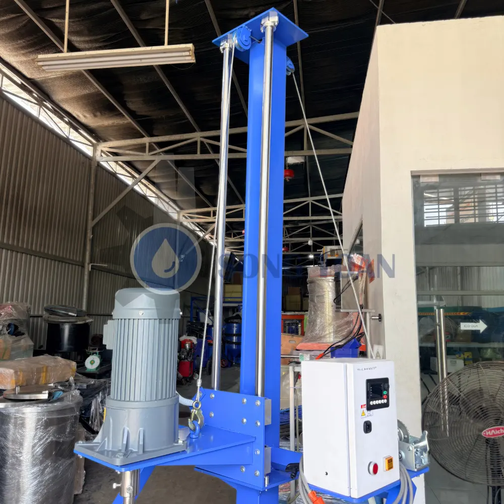 máy khuấy sơn, hóa chất 3 HP nâng hạ ròng rọc