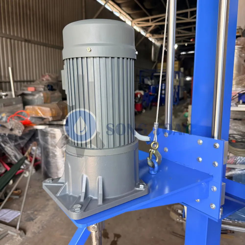 máy khuấy sơn, hóa chất 3 HP nâng hạ ròng rọc