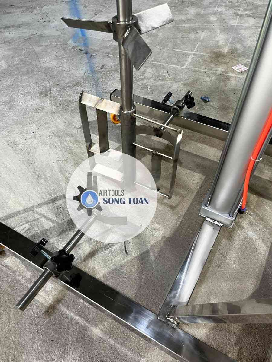 Máy khuấy sơn, khuấy hóa chất dùng điện