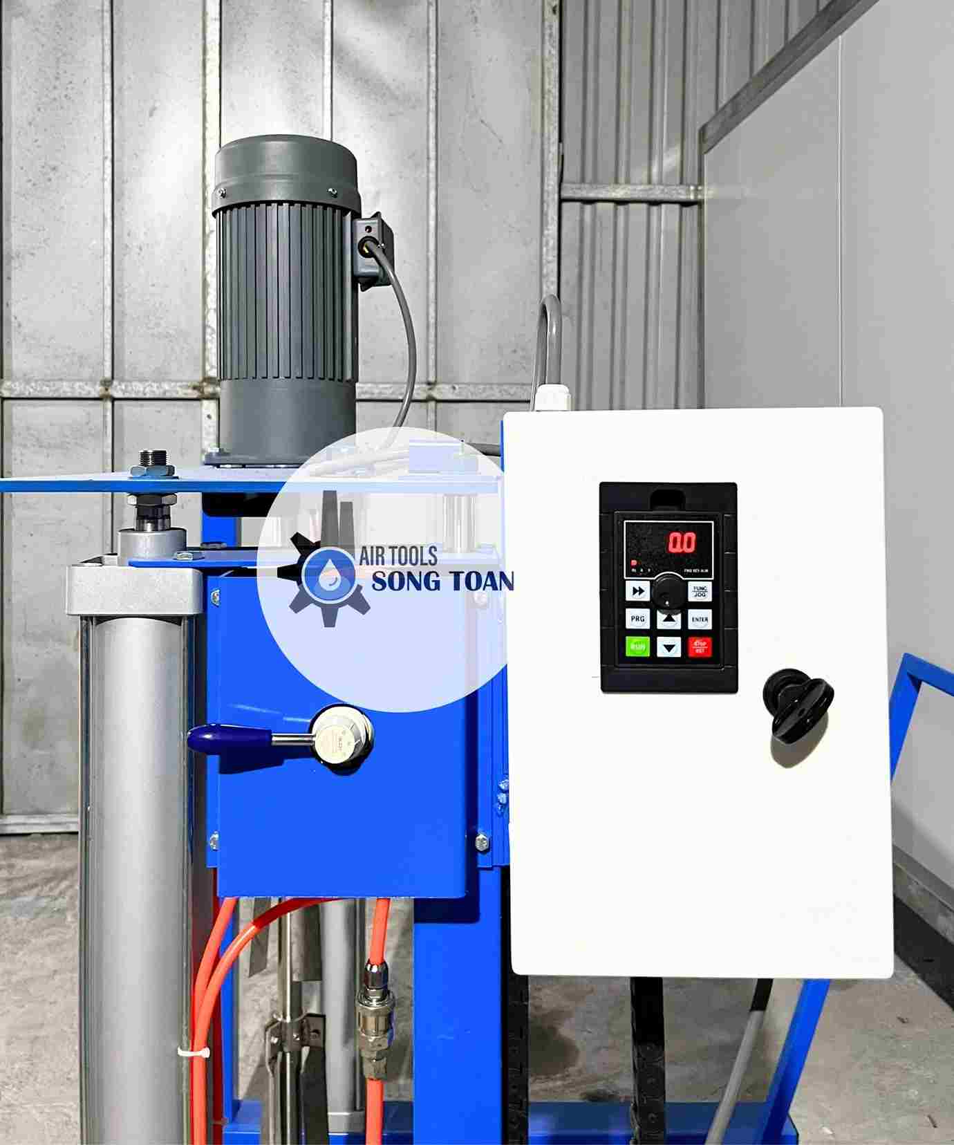 Máy khuấy hóa chất đậm đặc thùng IBC 1000 lít