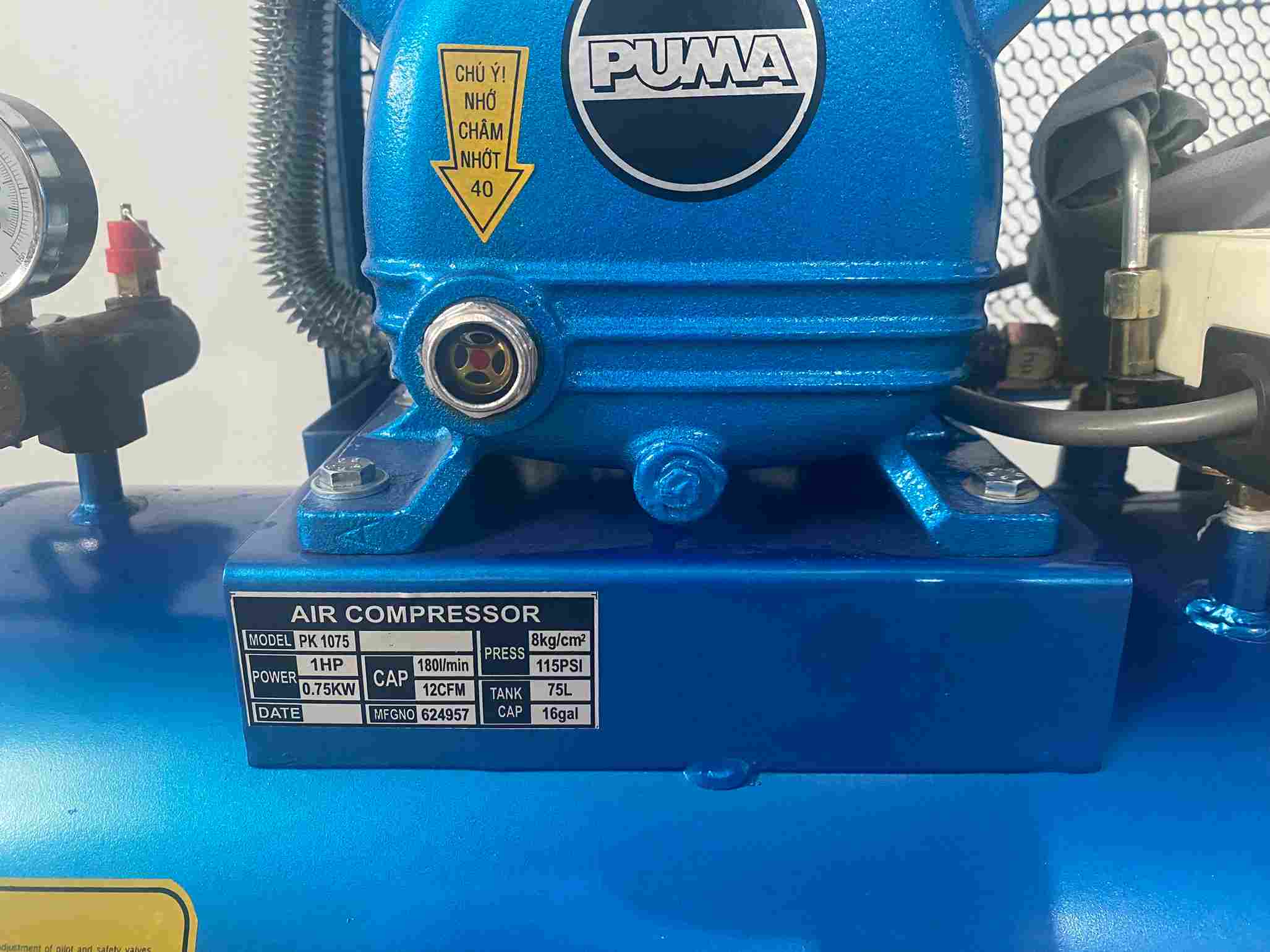 Máy nén khí puma 1hp 75 lít pk-1075