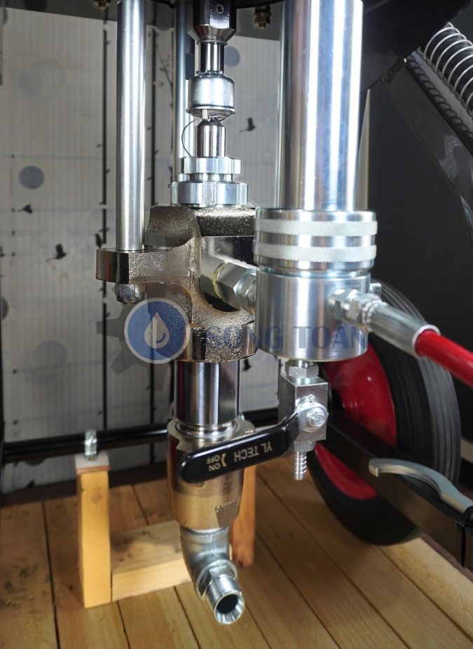 may-phun-son-khi-nen-ylk-68-1