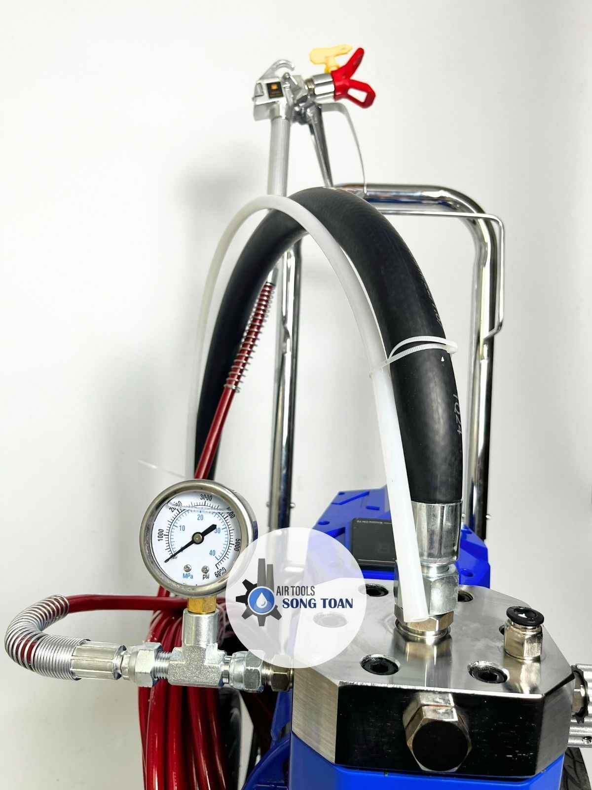 Máy phun sơn nước tường nhà, sơn dầu