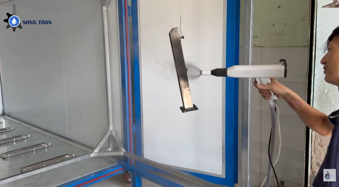 Phun sơn tĩnh điện lên Inox