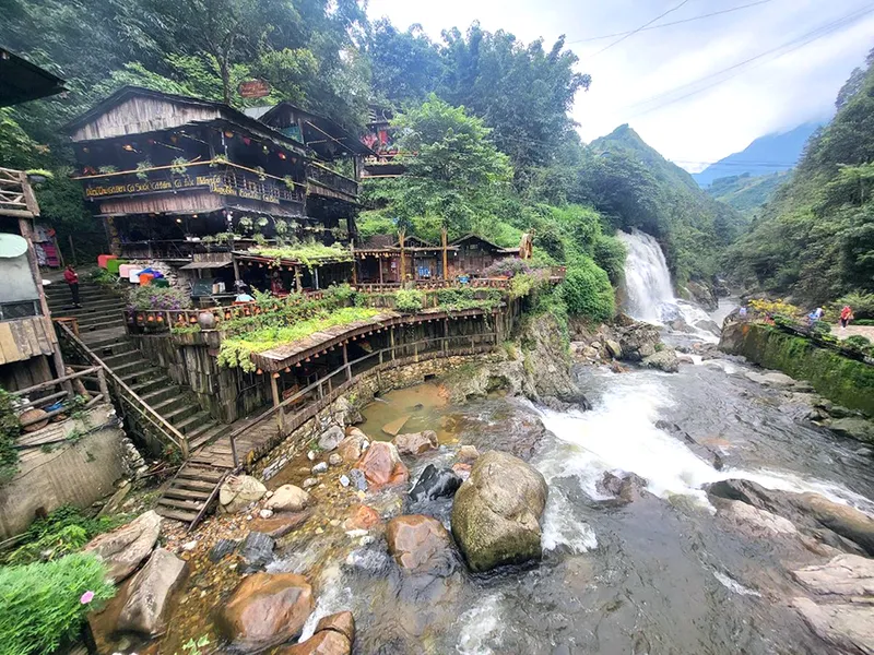 Sapa - Cat Cat - Fansipan ( Hotel)