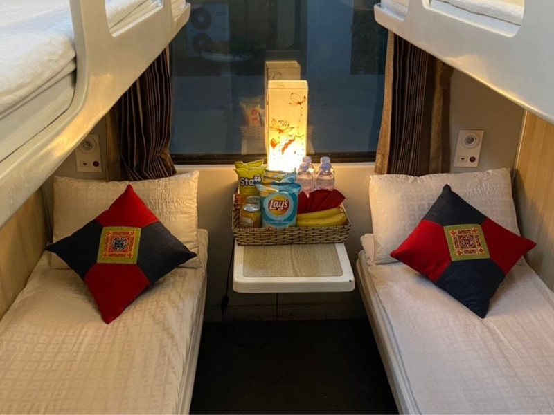 TÀU DAMITRANS EXPRESS