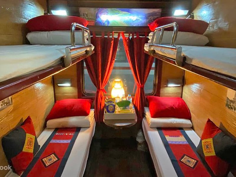 TÀU DAMITRANS EXPRESS