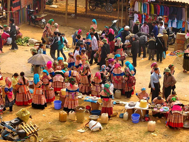 SAPA - BAC HA MARKET 2 DAYS 1 NIGHT (HOTEL)