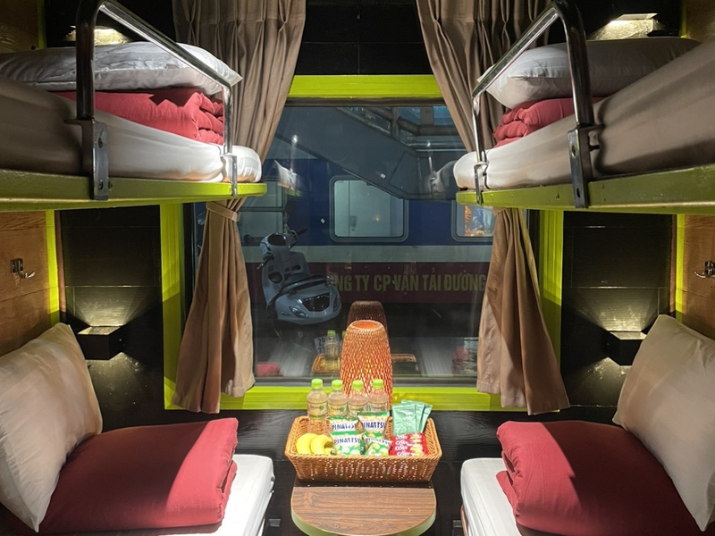 TÀU LIVITRANS EXPRESS