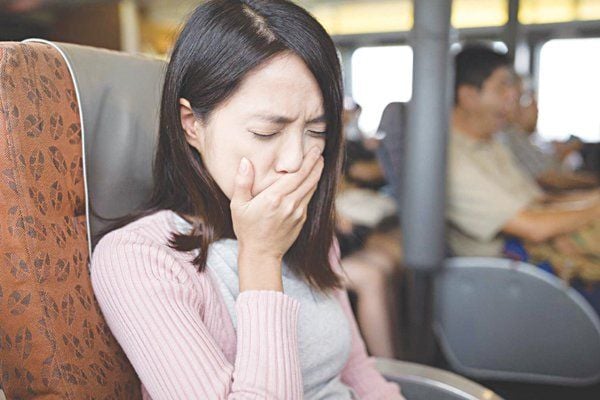 Đi du thuyền Hạ Long có bị say tàu không