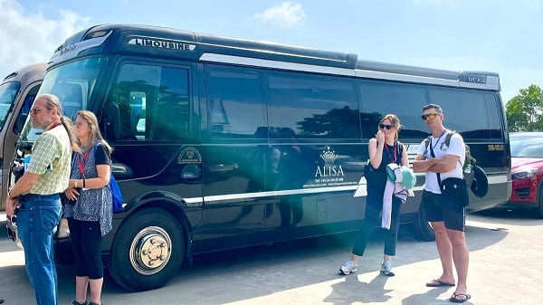 Tour Hạ Long có xe đưa đón từ Hà Nội