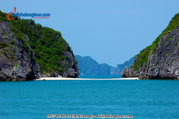 Cat Ba is one of the rare islands still retain its pristine beauty Cat Ba is one of the rare islands still retain its pristine beauty