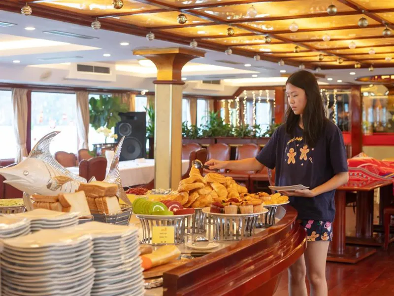 Golden Cruise 2 days 1 night