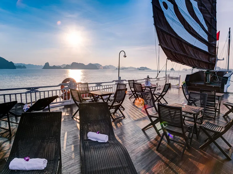  BHAYA CLASSIC Cruise - 3 Days Explore Halong Bay