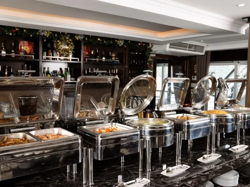 AMBASSADOR SIGNATURE CRUISE