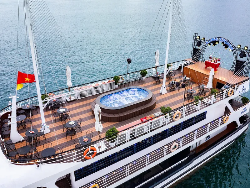 Alina Cruise - Ha Long Bay Tour 1 Day