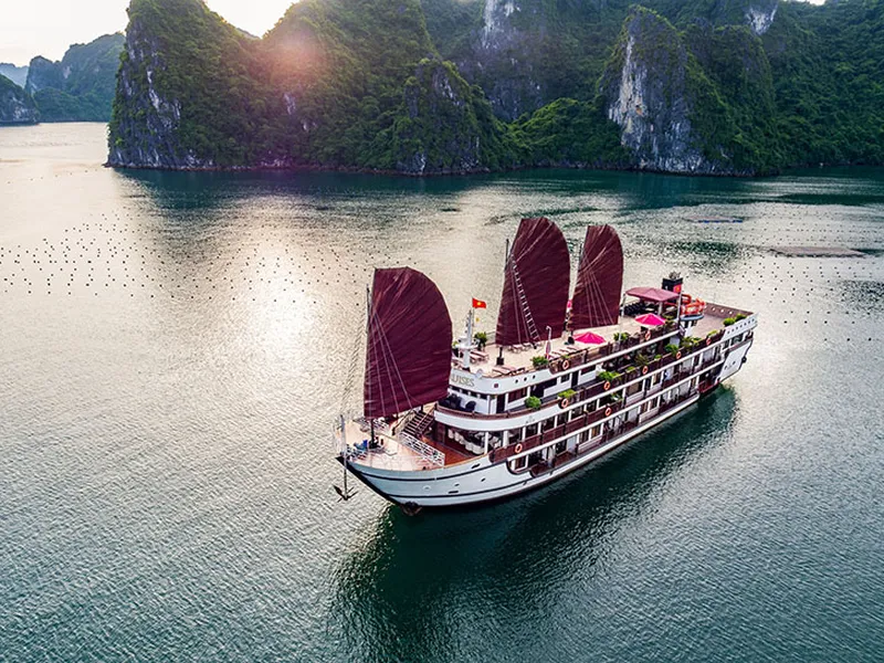 DU THUYỀN ALISA 2 NGÀY - KHÁM PHÁ VỊNH HẠ LONG THEO PHONG CÁCH SANG TRỌNG 